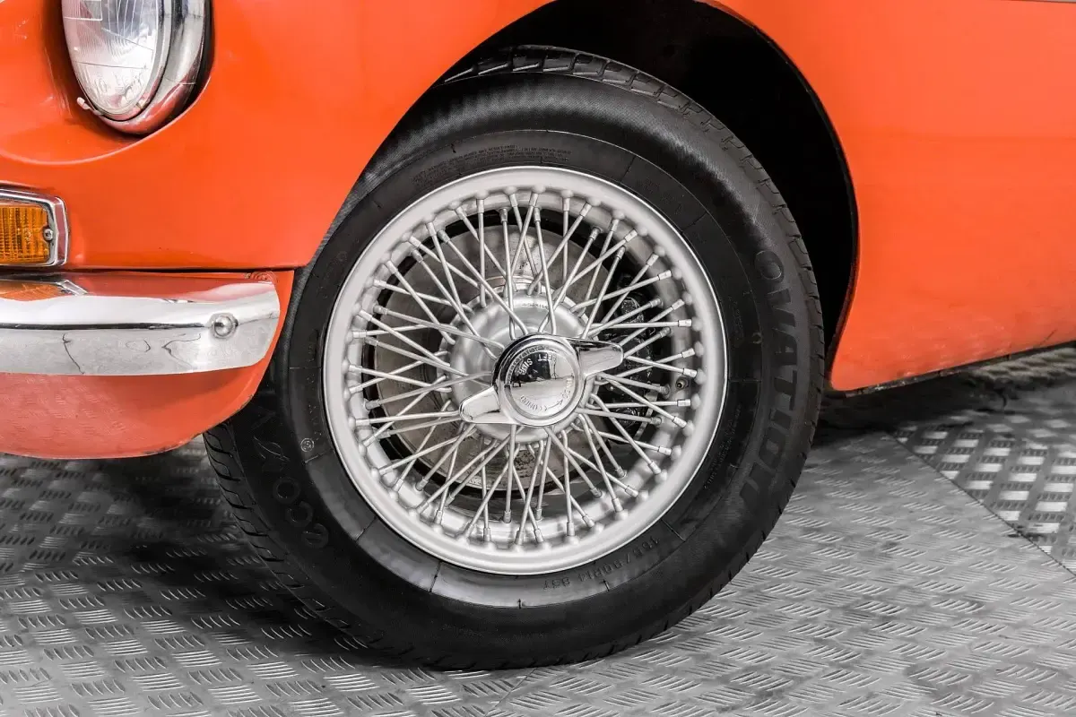 Usata MG B 97 CV (71 kW) 1974 Arancione Cabrio