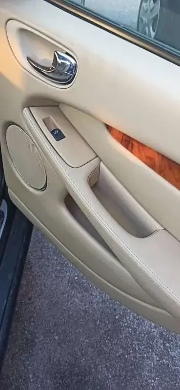 Usata Jaguar X-type Executive 155 CV (114 kW) 2006 Nero Berlina