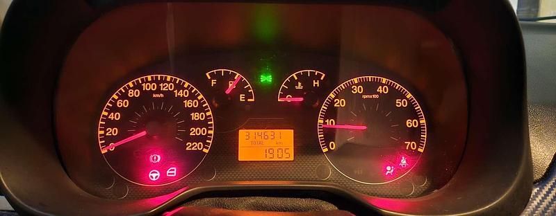 Usata Fiat Grande Punto Dynamic 75 CV (55 kW) 2006 Utilitaria