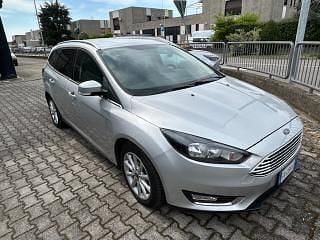 Usata Ford Focus 120 CV (88 kW) 2017 Grigio Station wagon