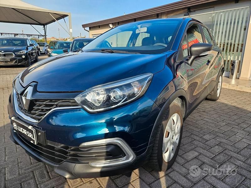 Usata Renault Captur 90 CV (66 kW) 2018 Blu SUV