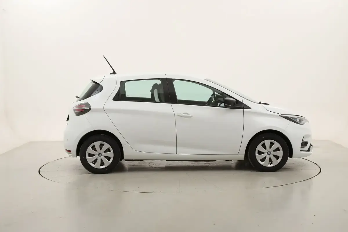 Usata Renault Zoe Zen 50 kW (69 CV) 2022 Utilitaria