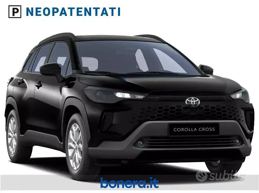 Nuova Toyota Corolla Cross 140 CV (102 kW) 2026 Nero SUV