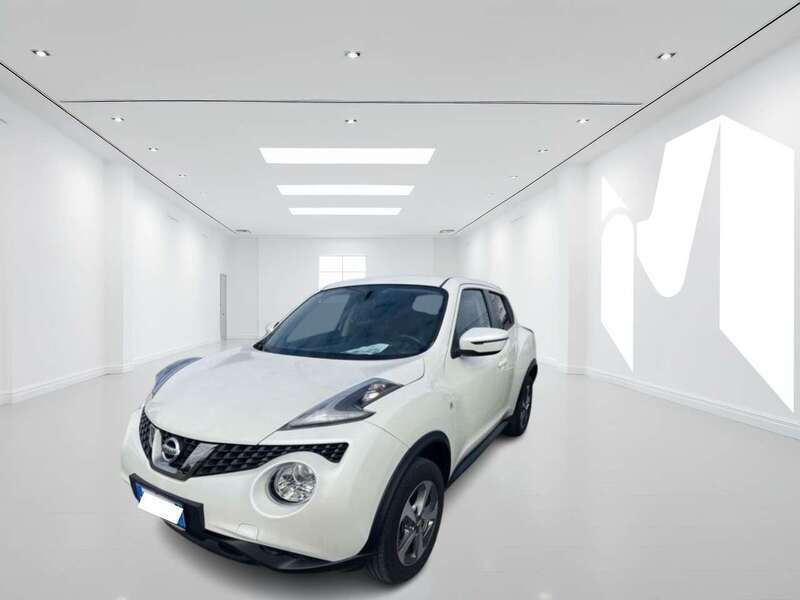 Usata Nissan Juke Visia 116 CV (85 kW) 2019 Bianconero SUV