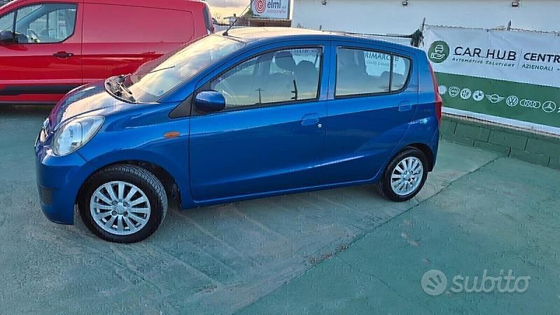 Usata Daihatsu Cuore SHO 69 CV (50 kW) 2009 Blu Utilitaria