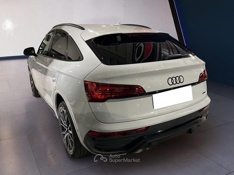 Usata Audi Q5 Sportback Advanced 204 CV (150 kW) 2025 Bianco SUV