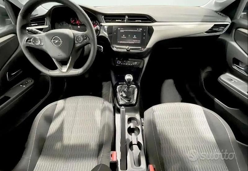 Usata Opel Corsa Edition 74 CV (54 kW) 2021 Grigio Berlina