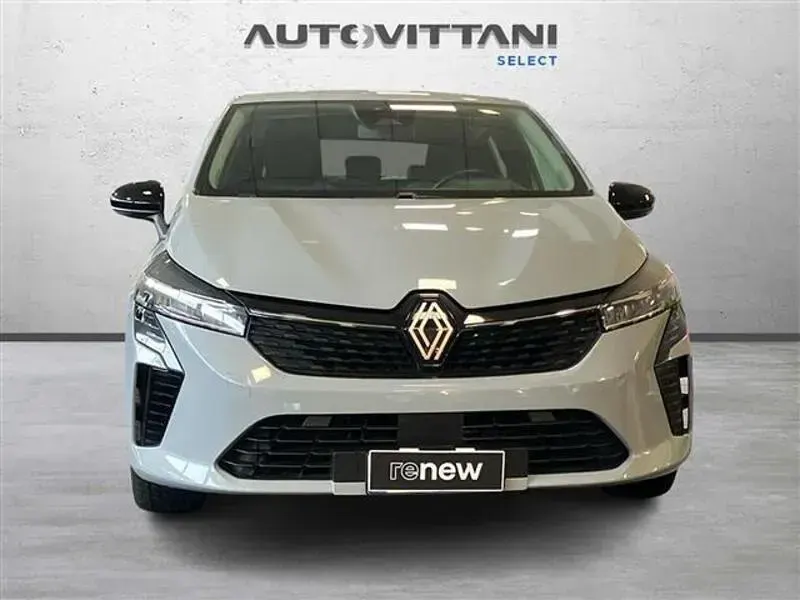 Usata Renault Clio Evolution 145 CV (106 kW) 2023 Grigio chiaro Utilitaria