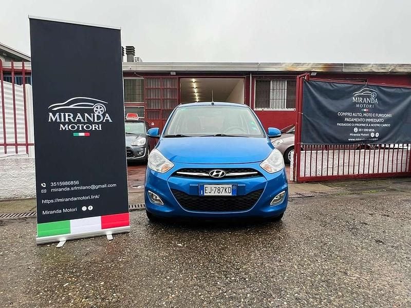 Usata Hyundai i10 69 CV (50 kW) 2011 Blu/azzurro Utilitaria