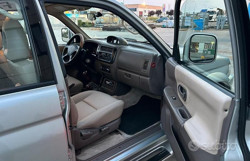Usata Mitsubishi Pajero Sport 177 CV (130 kW) 1999 Grigio SUV