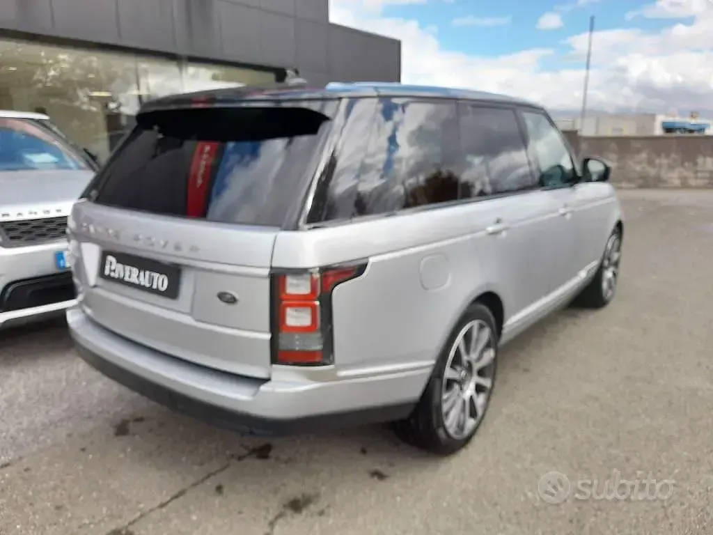 Occasion Land Rover Range Rover Vogue 249 PK (183 kW) 2016 Zilver SUV