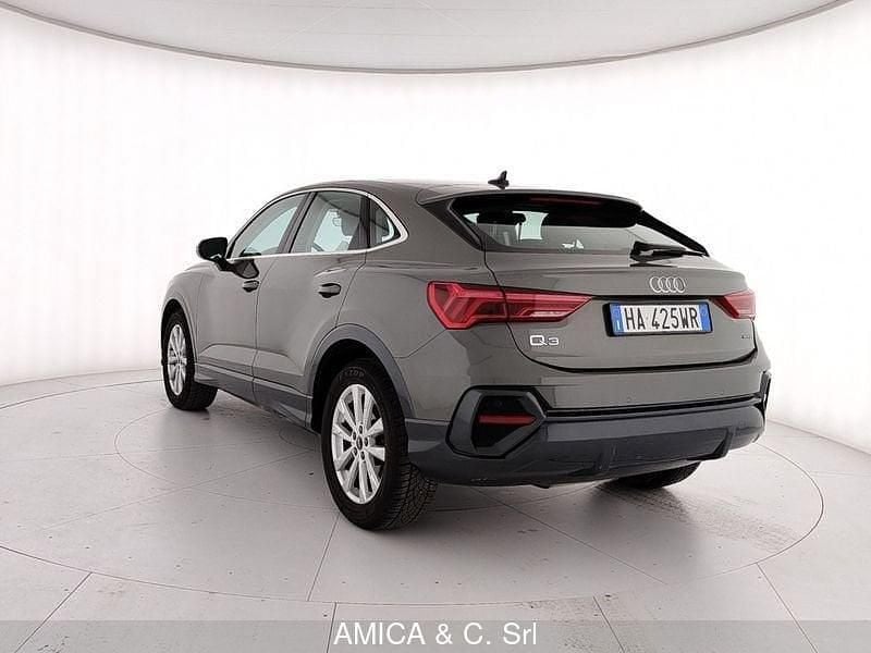Usata Audi Q3 Sportback Business Plus 150 CV (110 kW) 2024 Grigio SUV