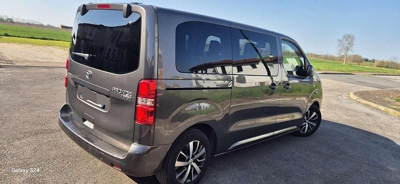 Usata Toyota Proace Verso Executive 144 CV (105 kW) 2023 Grigio Station wagon