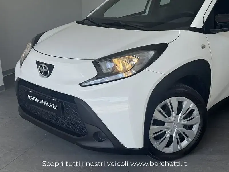 Usata Toyota Aygo X Active 72 CV (52 kW) 2024 Bianco SUV