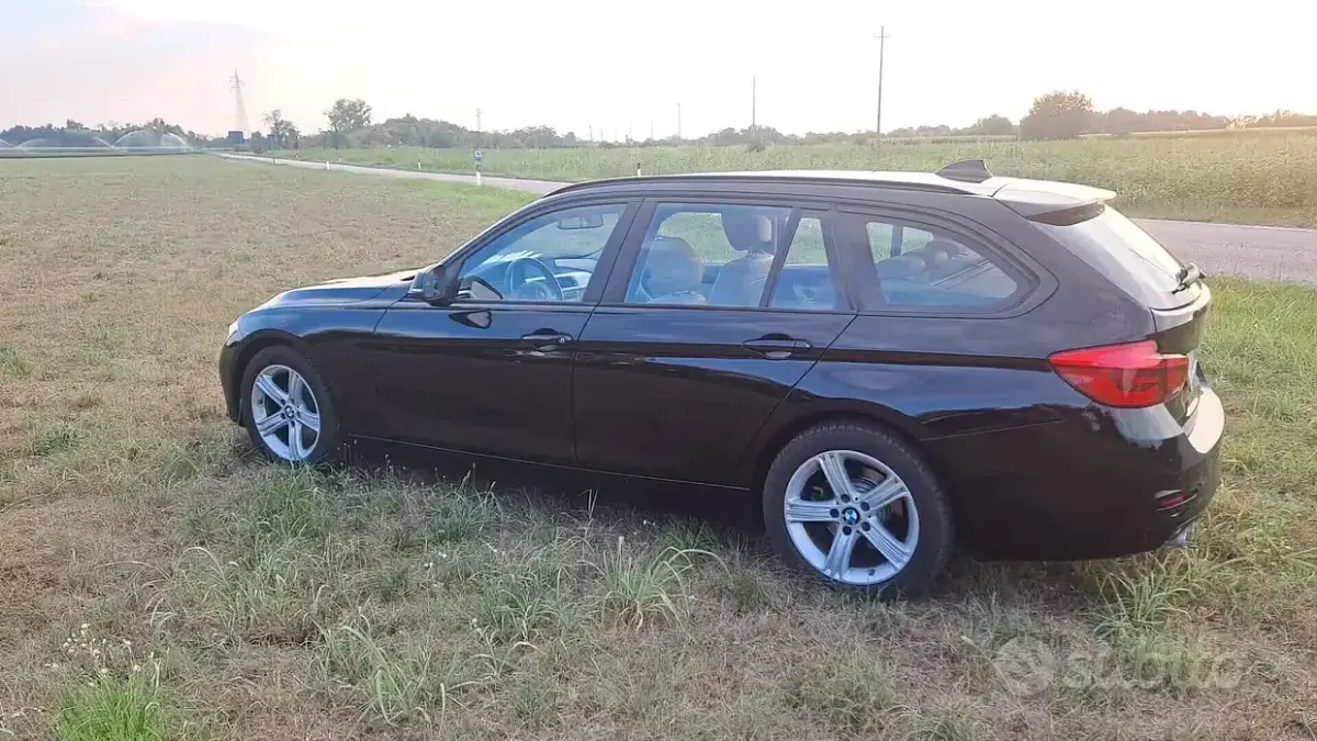 Usata BMW 320 190 CV (139 kW) 2018 Nero Station wagon