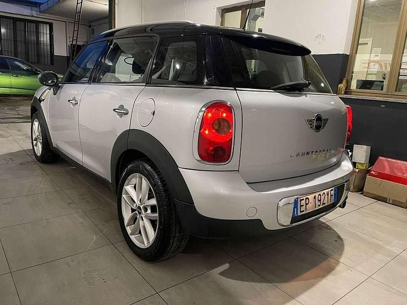 Usata Mini Cooper D Countryman 111 CV (81 kW) 2012 Argento SUV