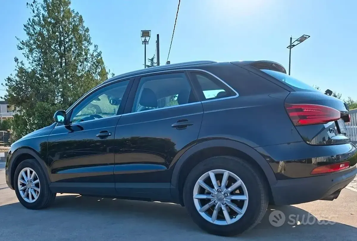 Usata Audi Q3 Business 140 CV (102 kW) 2014 Nero SUV
