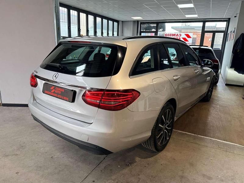 Usata Mercedes C220 194 CV (142 kW) 2019 Grigio Station wagon