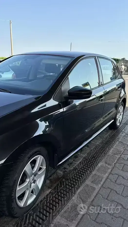 Usata VW Polo 75 CV (55 kW) 2010 Nero Utilitaria