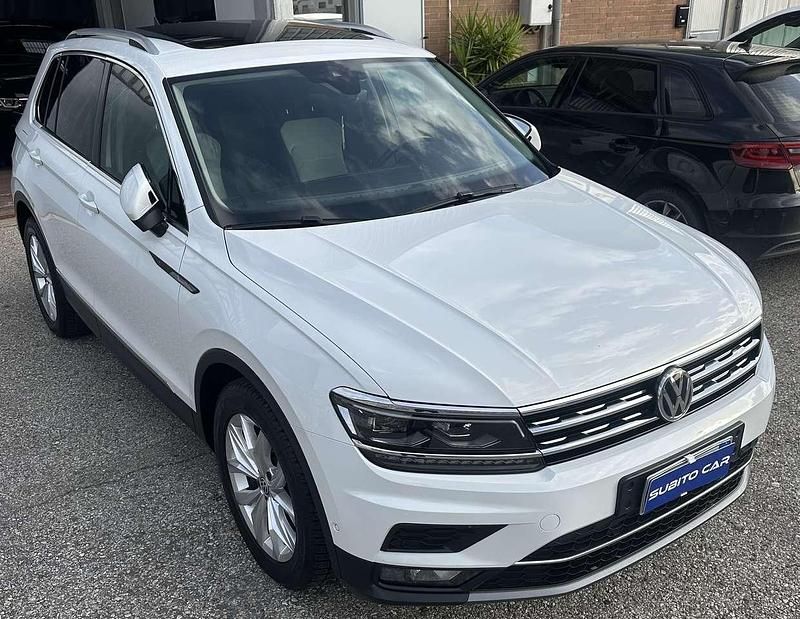 Usata VW Tiguan Sportline 150 CV (110 kW) 2020 Bianco SUV