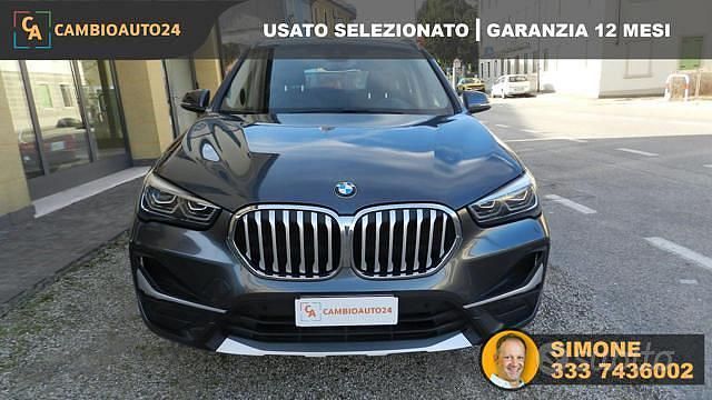 Grigio Usata 2019 BMW X1 xLine SUV | 22.000 € (Buon prezzo) - Immagine 1/4