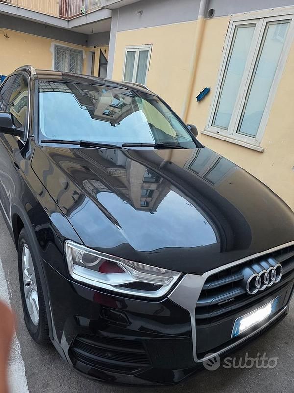 Käytetty Audi Q3 Business 150 HP (110 kW) 2016 Musta Katumaasturi