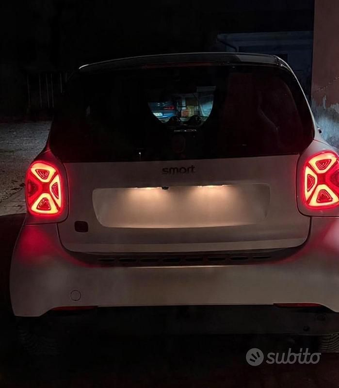 Usata Smart ForTwo Electric Drive 60 kW (82 CV) 2021 Bianco Coupé