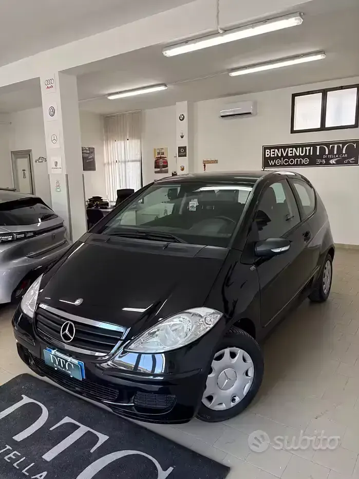 Usata Mercedes A180 Elegance 109 CV (80 kW) 2007 Berlina