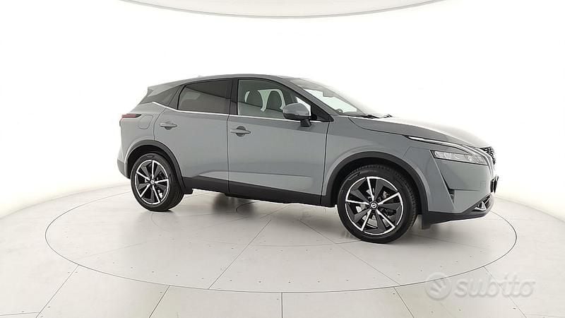 Usata Nissan Qashqai Style Edition 158 CV (116 kW) 2022 Grigio SUV