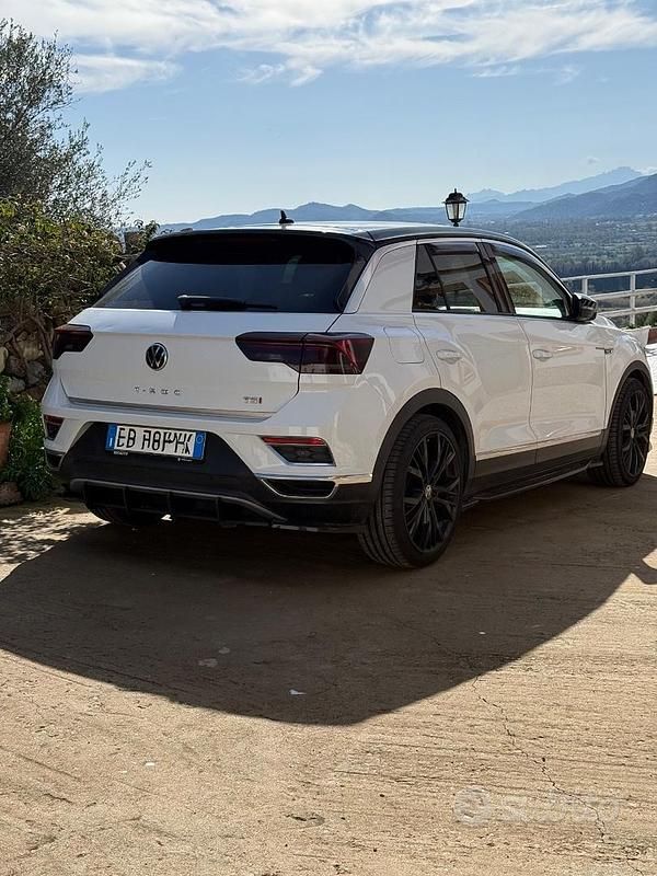 Usata VW T-Roc 150 CV (110 kW) 2018 Bianco SUV