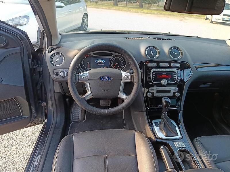 Usata Ford Mondeo Titanium 163 CV (119 kW) 2010 Grigio Station wagon