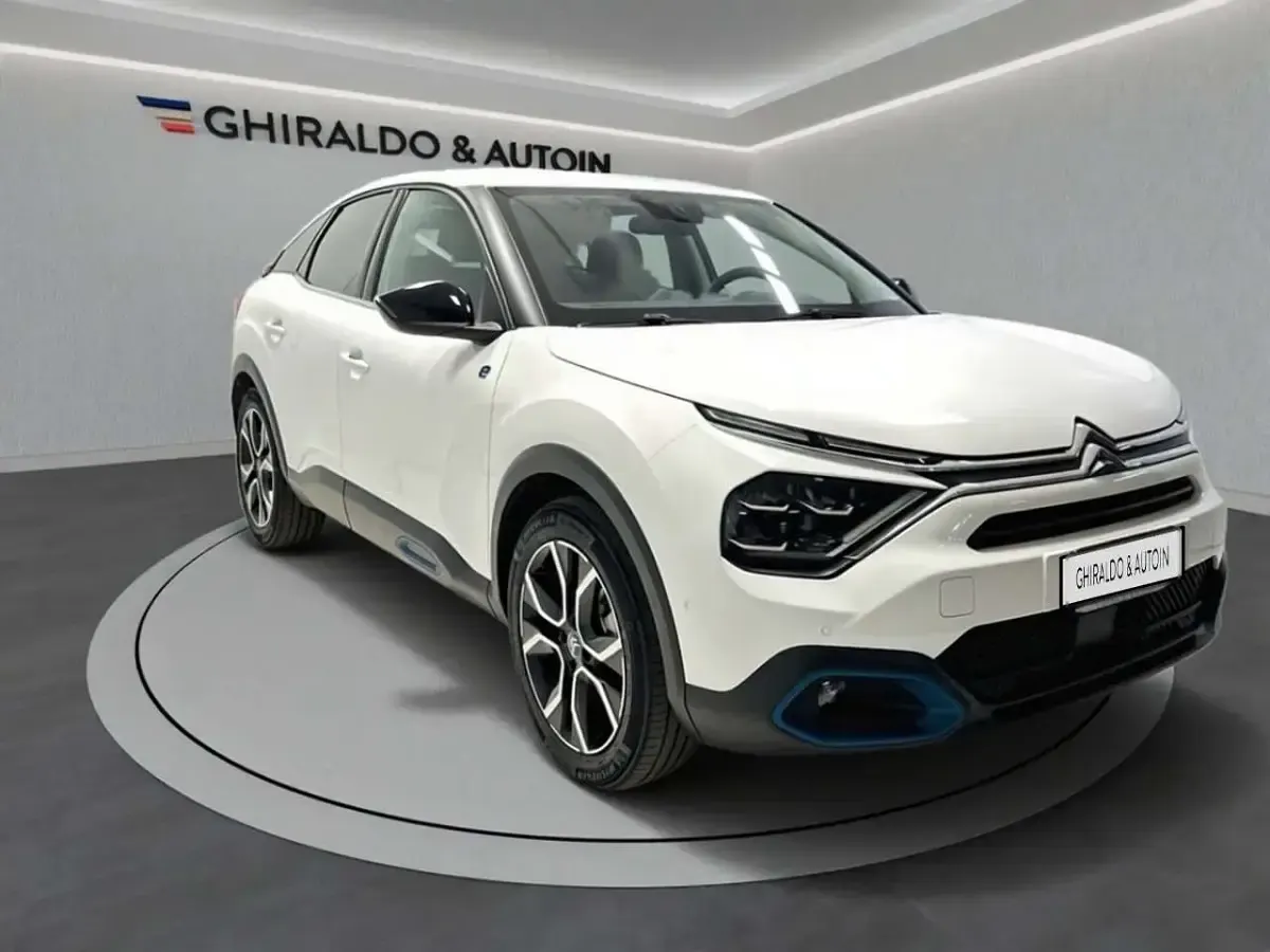 Usata Citroën e-C4 Shine 100 kW (136 CV) 2022 Bianco Berlina
