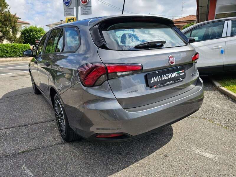 Usata Fiat Tipo City Life 131 CV (96 kW) 2021 Grigio scuro metallizzato Station wagon