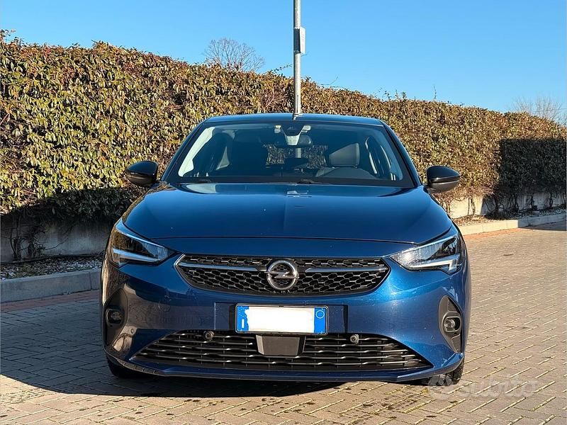 Usata Opel Corsa Elegance 101 CV (74 kW) 2021 Blu Berlina