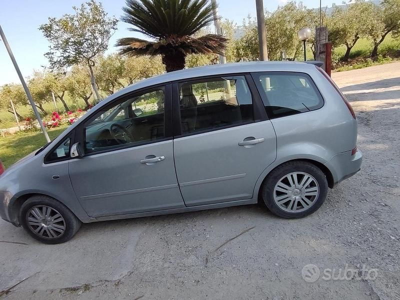 Usata Ford C-MAX 109 CV (80 kW) 2004 Grigio Monovolume