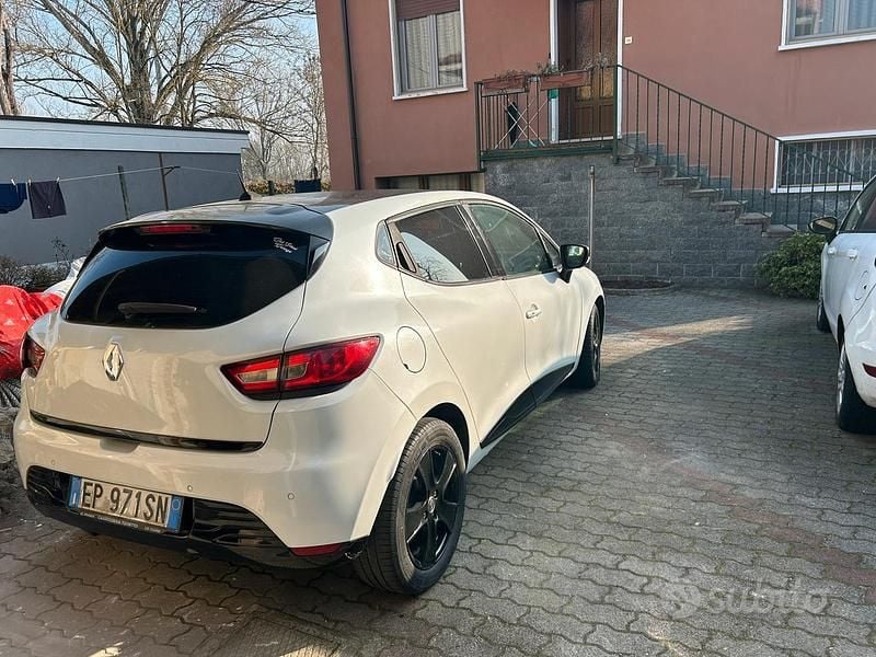 Usata Renault Clio IV 90 CV (66 kW) 2013 Berlina