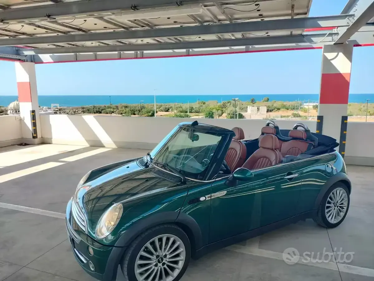 Usata Mini Cooper Cabriolet 2009 Verde Cabrio