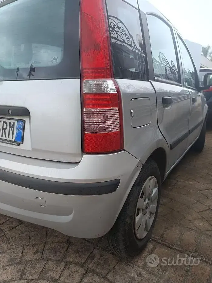 Usata Fiat Panda 69 CV (50 kW) 2011 Grigio Utilitaria