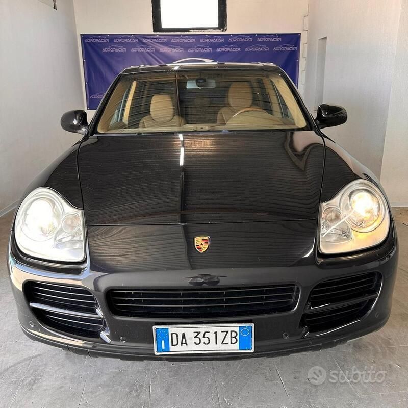 Usata Porsche Cayenne 340 CV (250 kW) 2005 Nero SUV