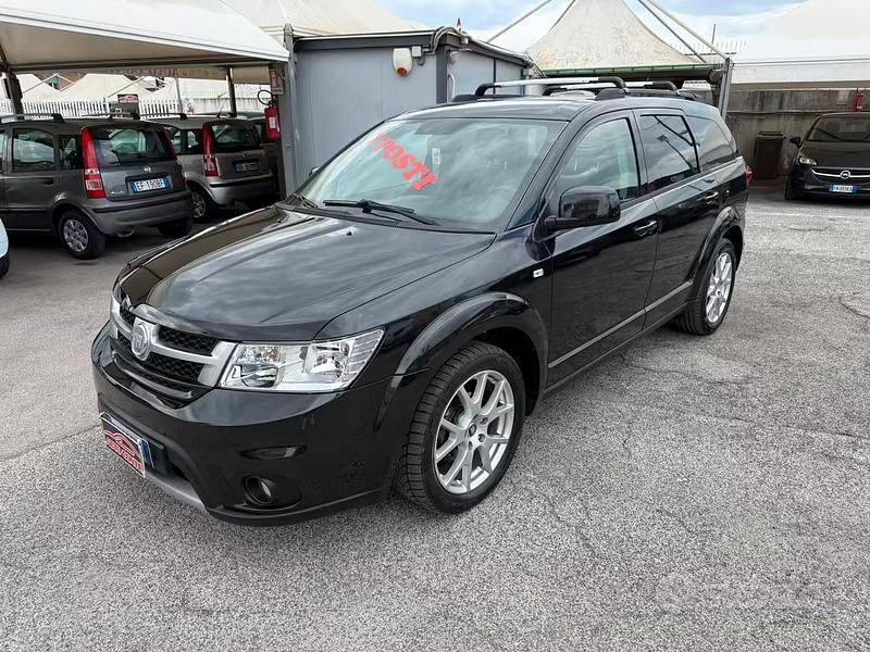 Usata Fiat Freemont 140 CV (102 kW) 2011 Nero SUV