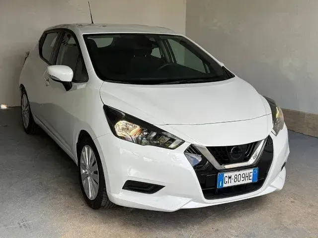Usata Nissan Micra Acenta 92 CV (67 kW) 2023 Bianco Utilitaria