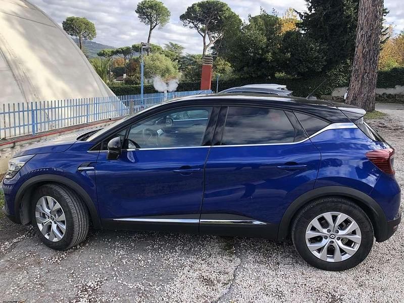 Usata Renault Captur Intens 94 CV (69 kW) 2022 Blu/azzurro SUV