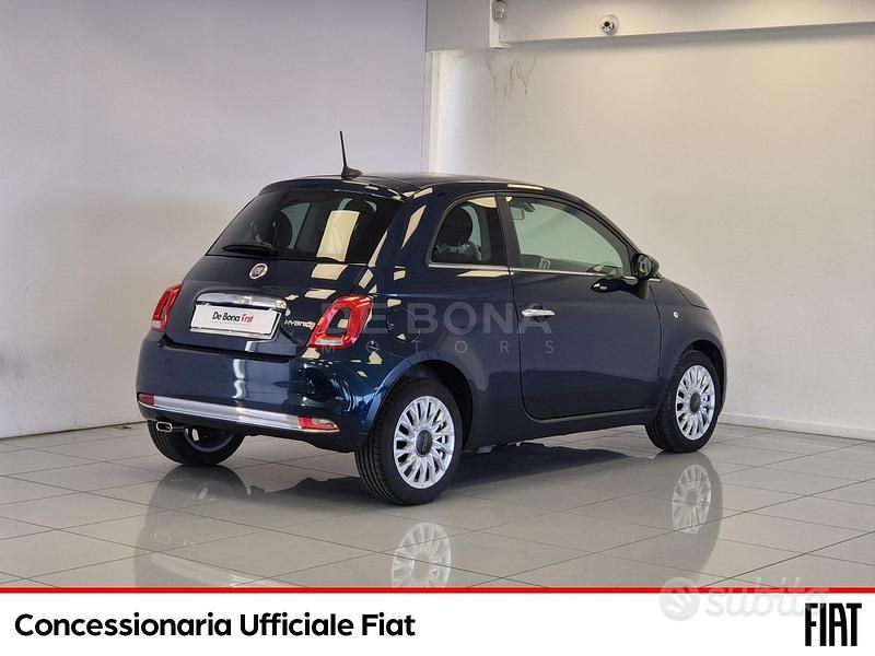 Usata Fiat 500 Dolcevita 70 CV (51 kW) 2023 Blu Berlina