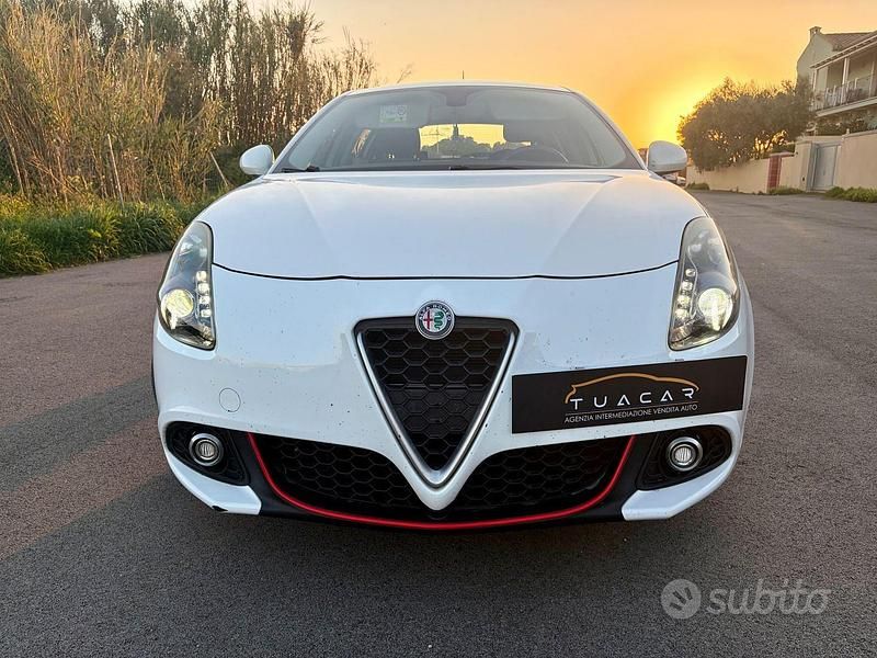 Usata Alfa Romeo Giulietta 120 CV (88 kW) 2016 Bianco Utilitaria