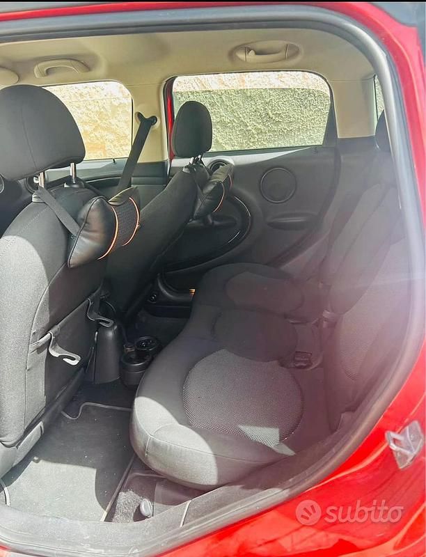 Usata Mini Countryman 111 CV (81 kW) 2014 Rosso SUV
