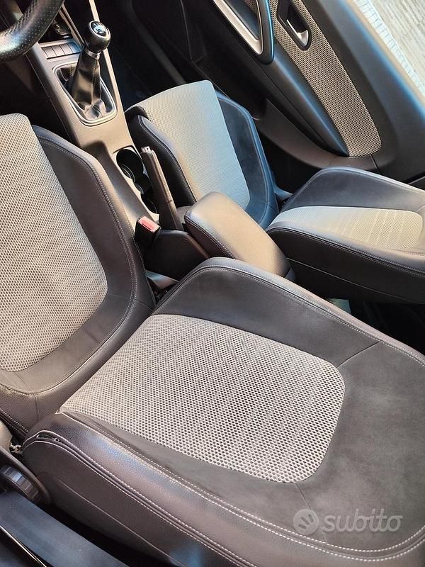 Usata VW Scirocco 122 CV (89 kW) 2010 Marrone Coupé