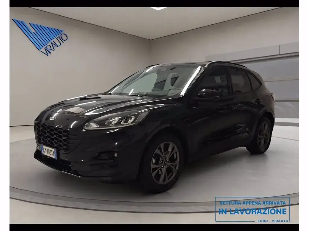 Usata Ford Kuga ST-Line 150 CV (110 kW) 2023 Nero metallizato SUV