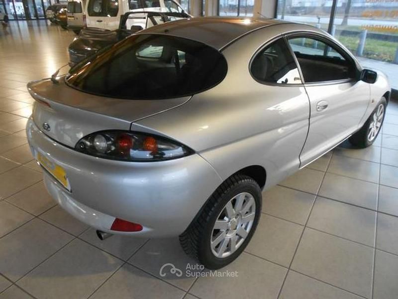 Usata Ford Puma 90 CV (66 kW) 2000 Argento metallizzato Coupé