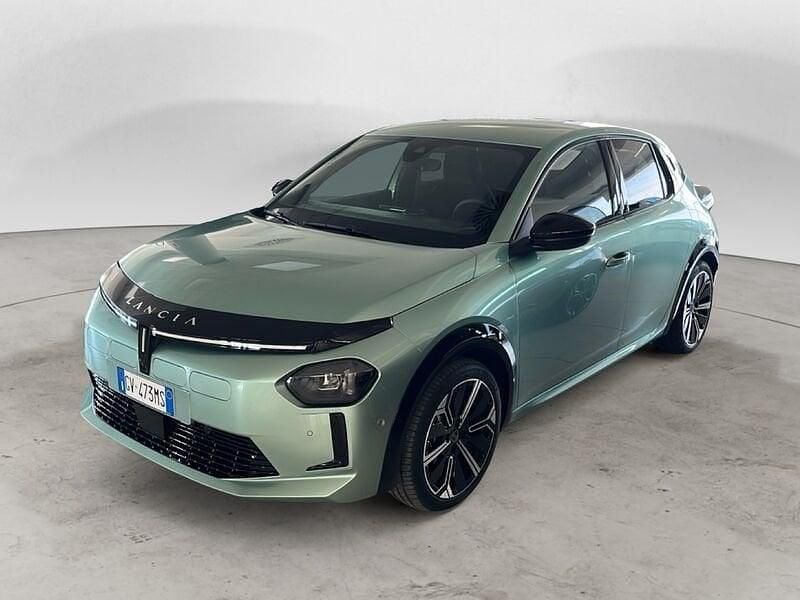 Usata Lancia Ypsilon 61 kW (84 CV) 2024 Verde Utilitaria