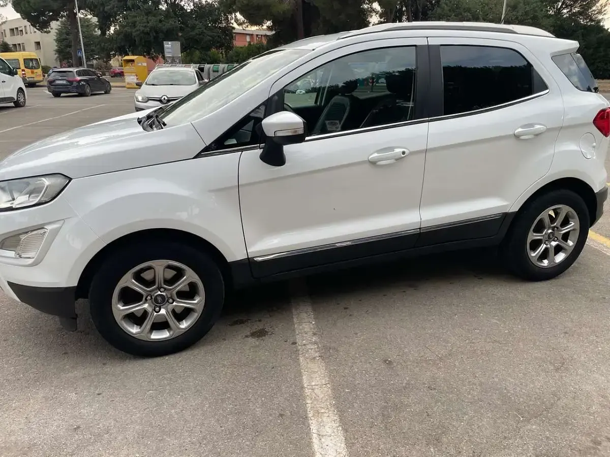 Usata Ford Ecosport Titanium 99 CV (72 kW) 2019 Bianco SUV